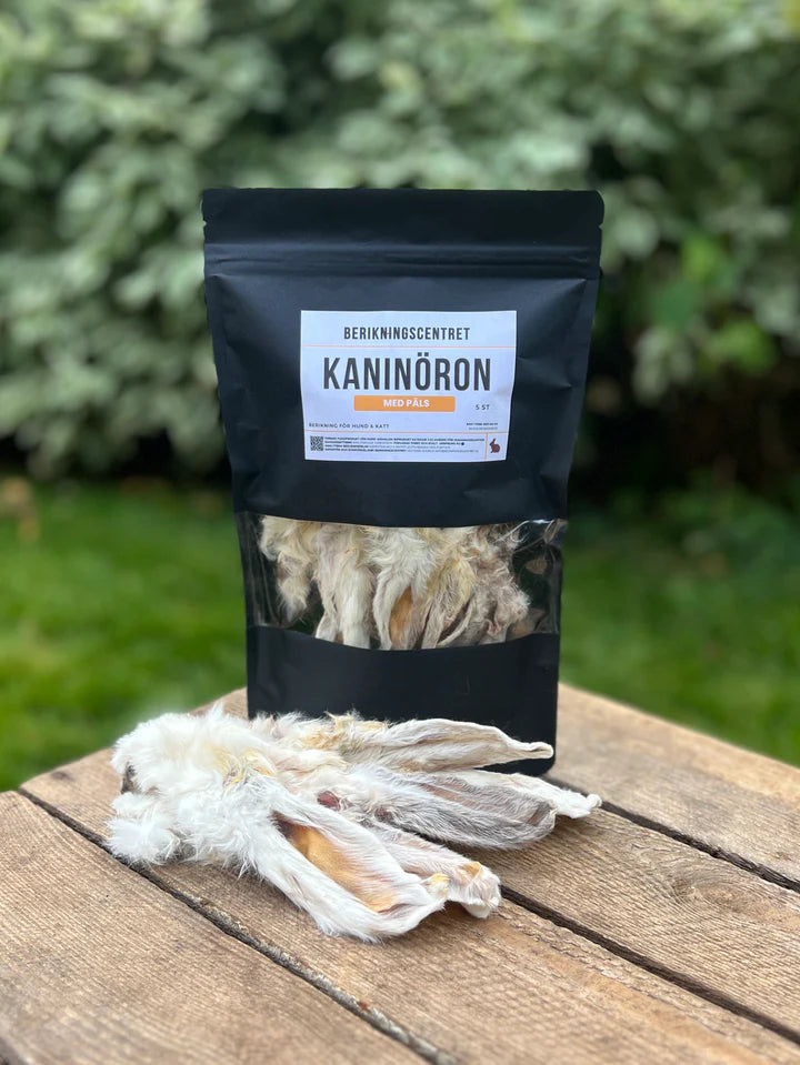 Kaninöron med päls