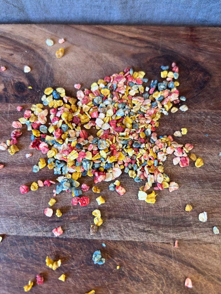 Rainbow Dogfetti – Superfoodströssel för hundmat och fest